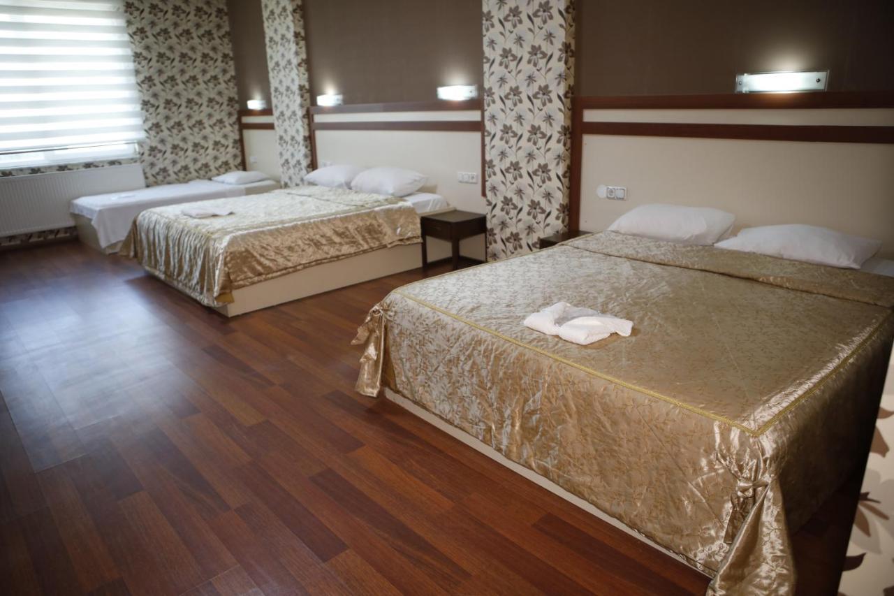 Safir Hotels Сіліврі Екстер'єр фото