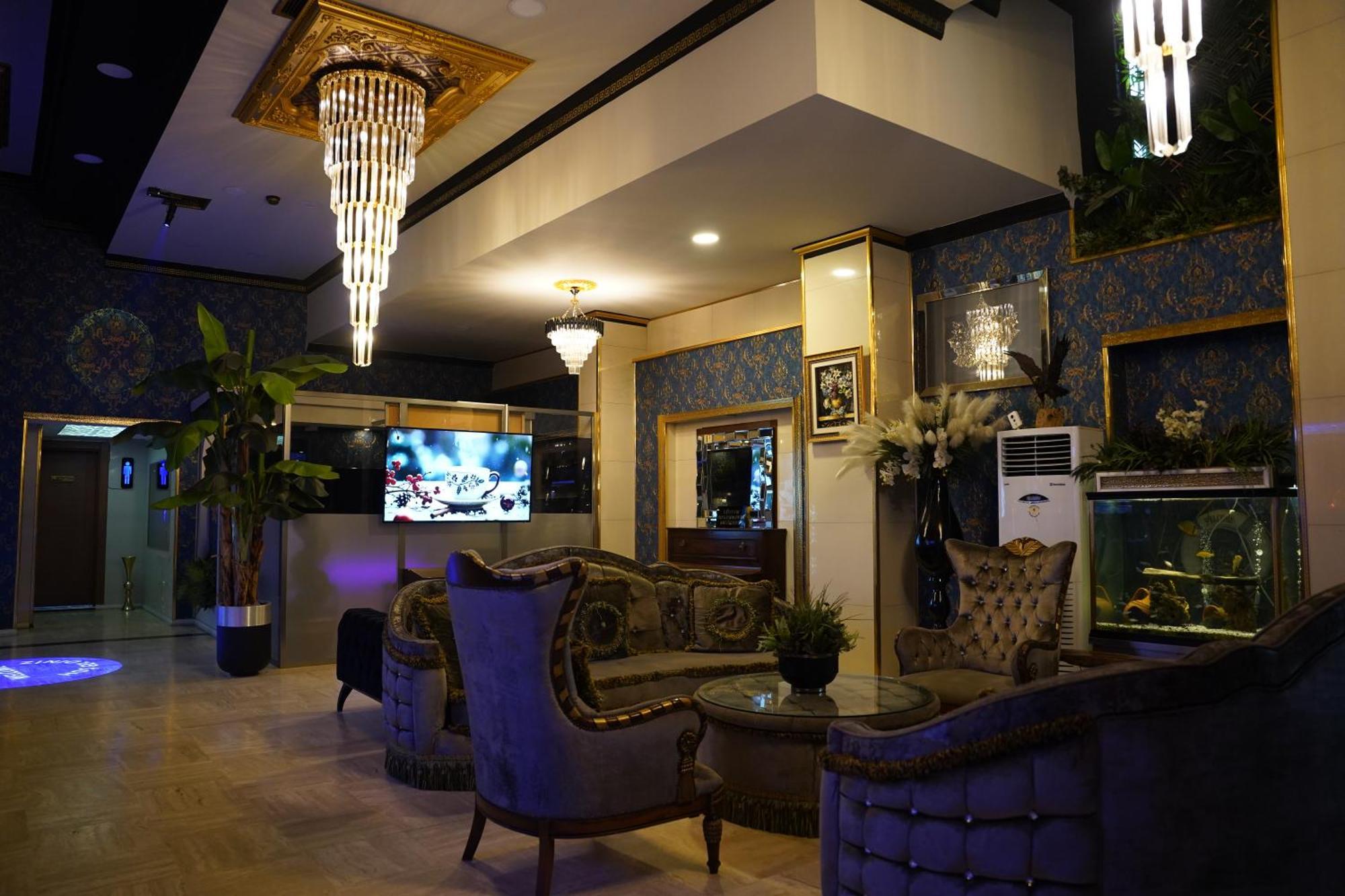 Safir Hotels Сіліврі Екстер'єр фото