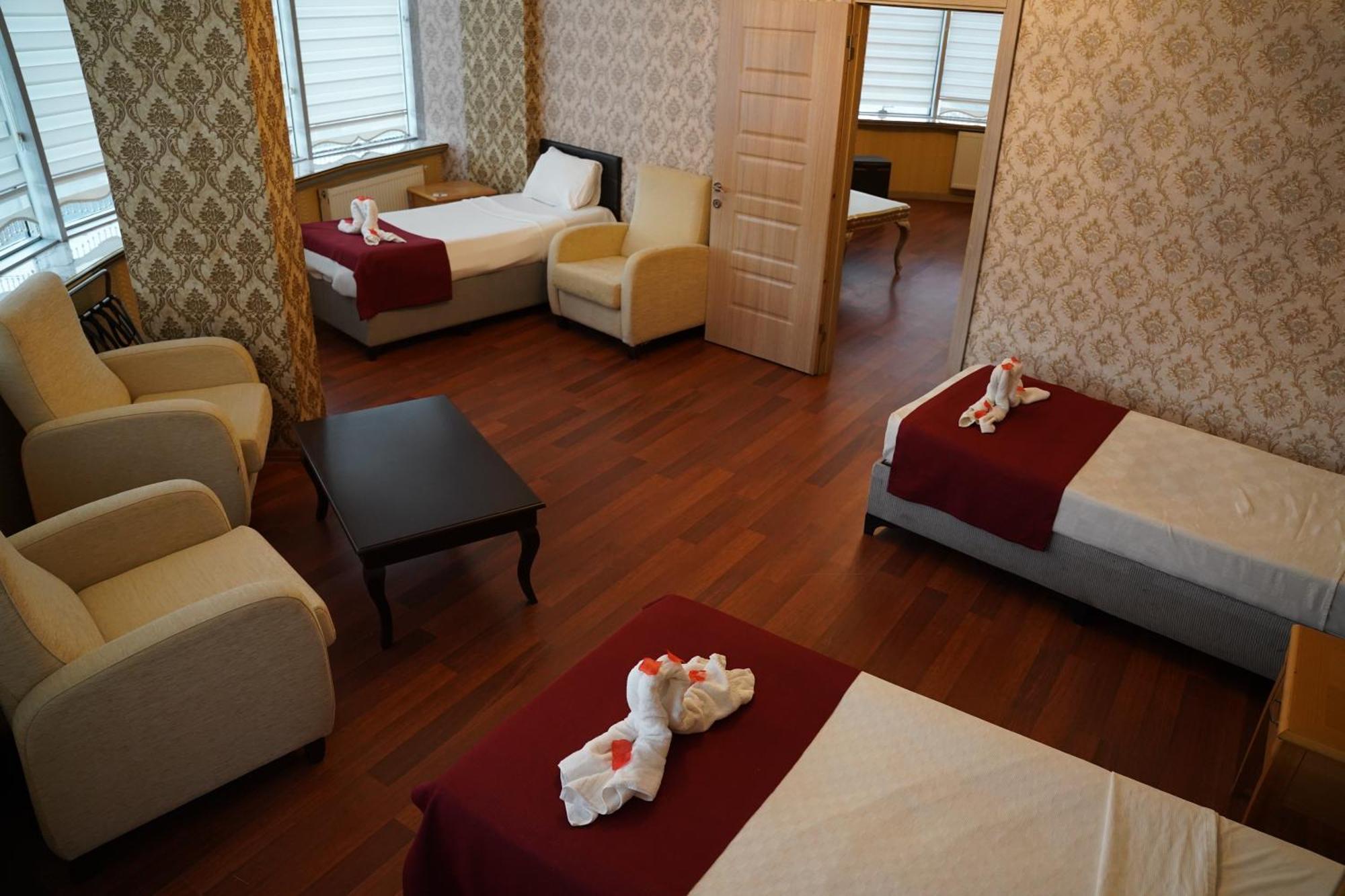 Safir Hotels Сіліврі Екстер'єр фото