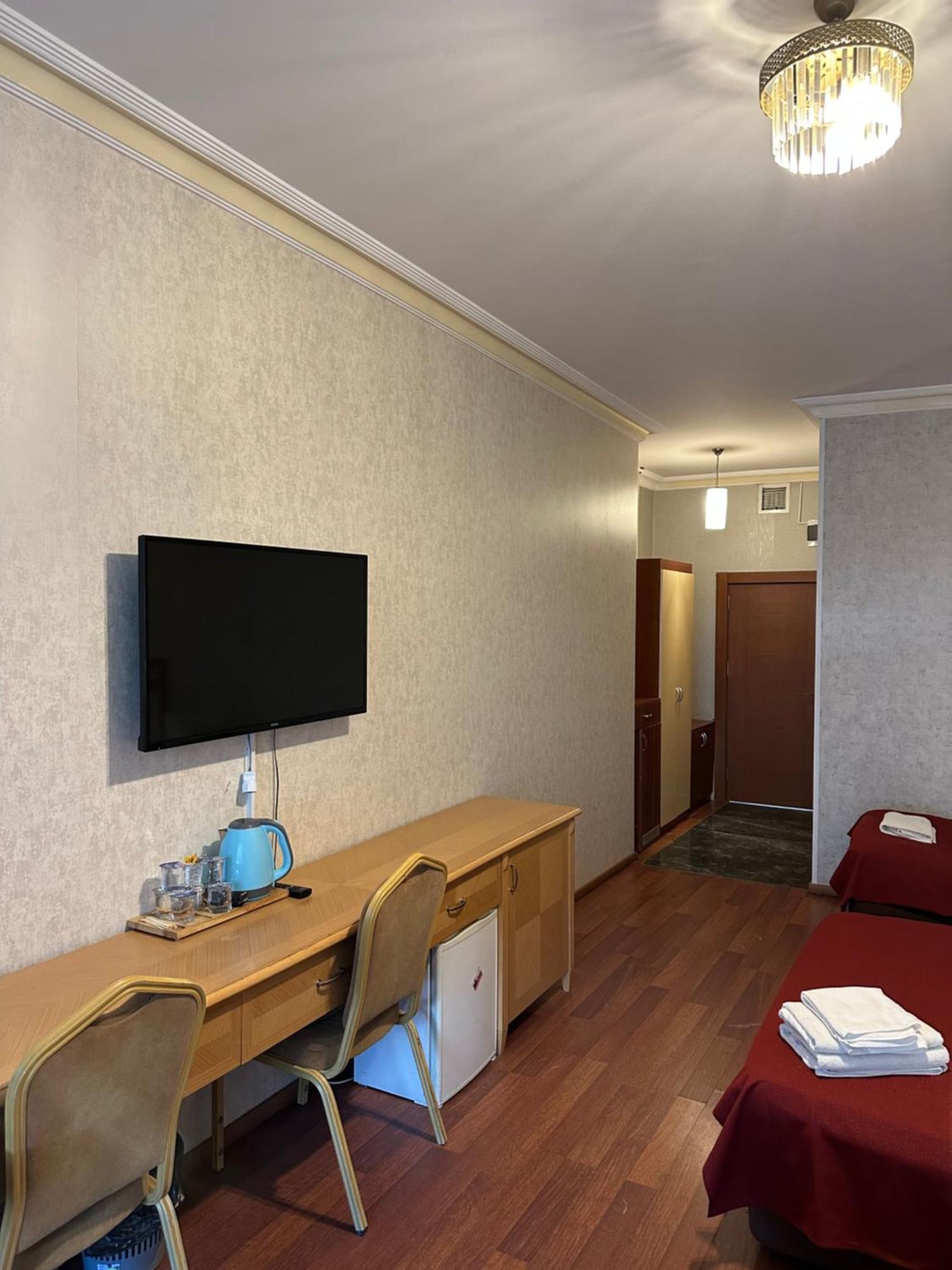 Safir Hotels Сіліврі Екстер'єр фото