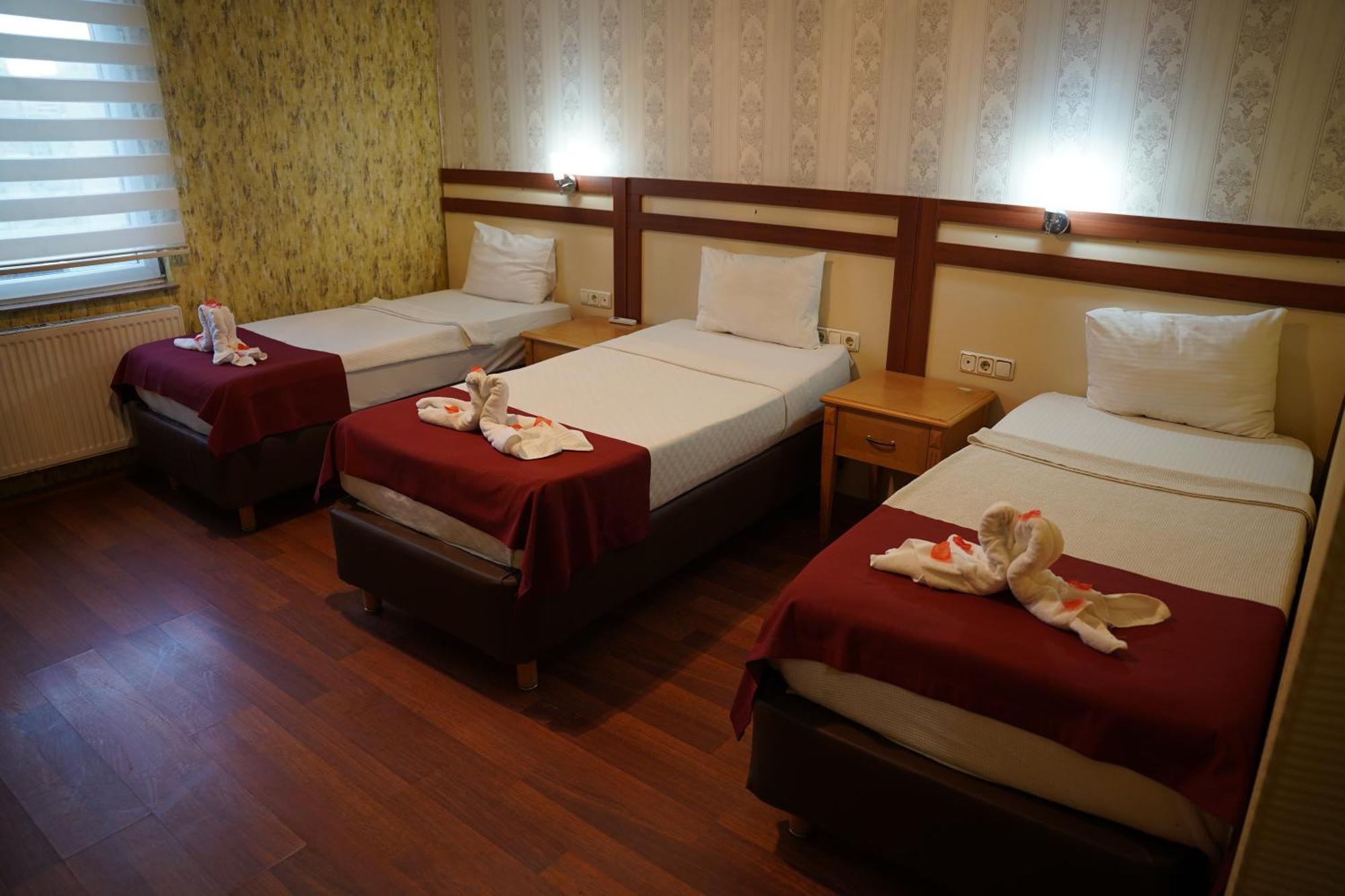 Safir Hotels Сіліврі Екстер'єр фото